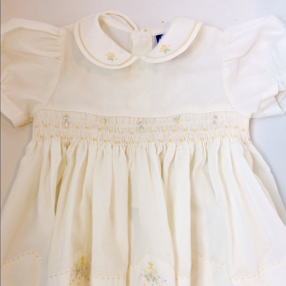 Carriage Boutique Ivory baby dress smocking 9 mo